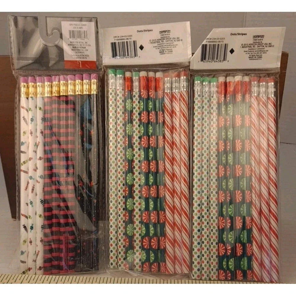 Lot Of 30 Christmas And‎ Hallween Pencils Make It Christmas Feather Bowa